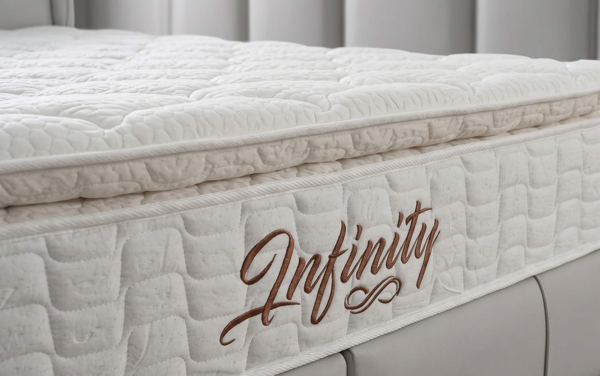 Infinity Bett-Set mit Matratze